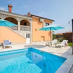 3 Bedroom Awesome In Labin (Istria)